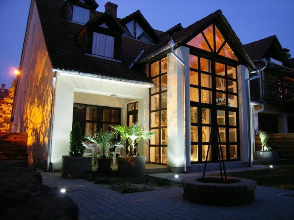 Palma Apartmanhaz Harkan Exterior foto